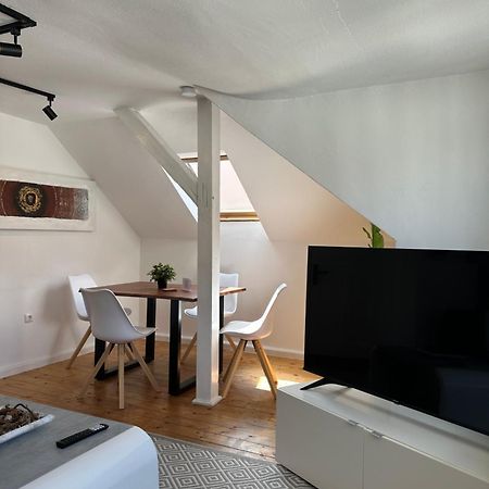 Schoenes City-Apartment Mit 2 Schlafzimmer, Parkplatz, Ruhig Und Hell, D46-Dg Oldenburg Kültér fotó