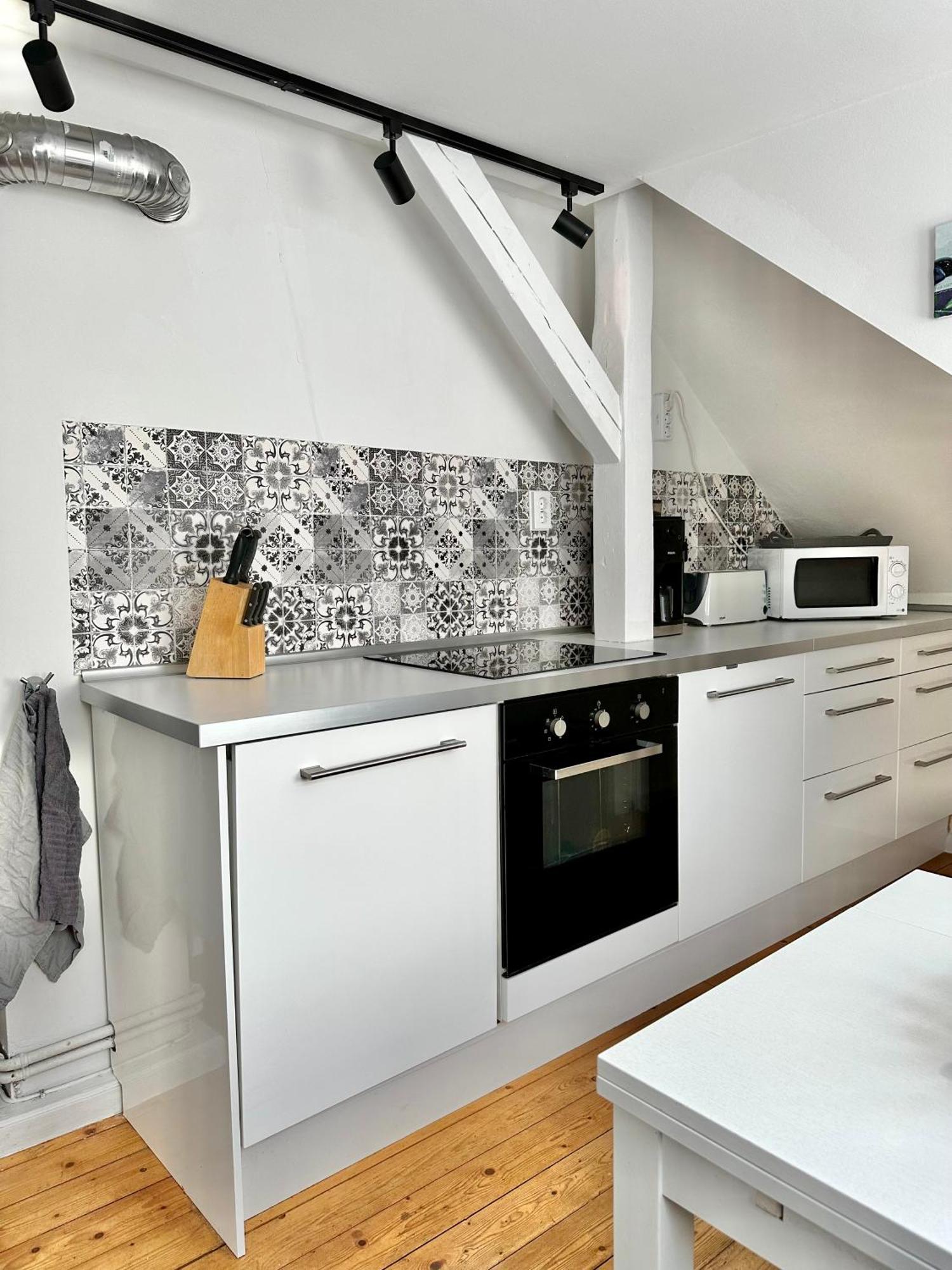 Schoenes City-Apartment Mit 2 Schlafzimmer, Parkplatz, Ruhig Und Hell, D46-Dg Oldenburg Kültér fotó