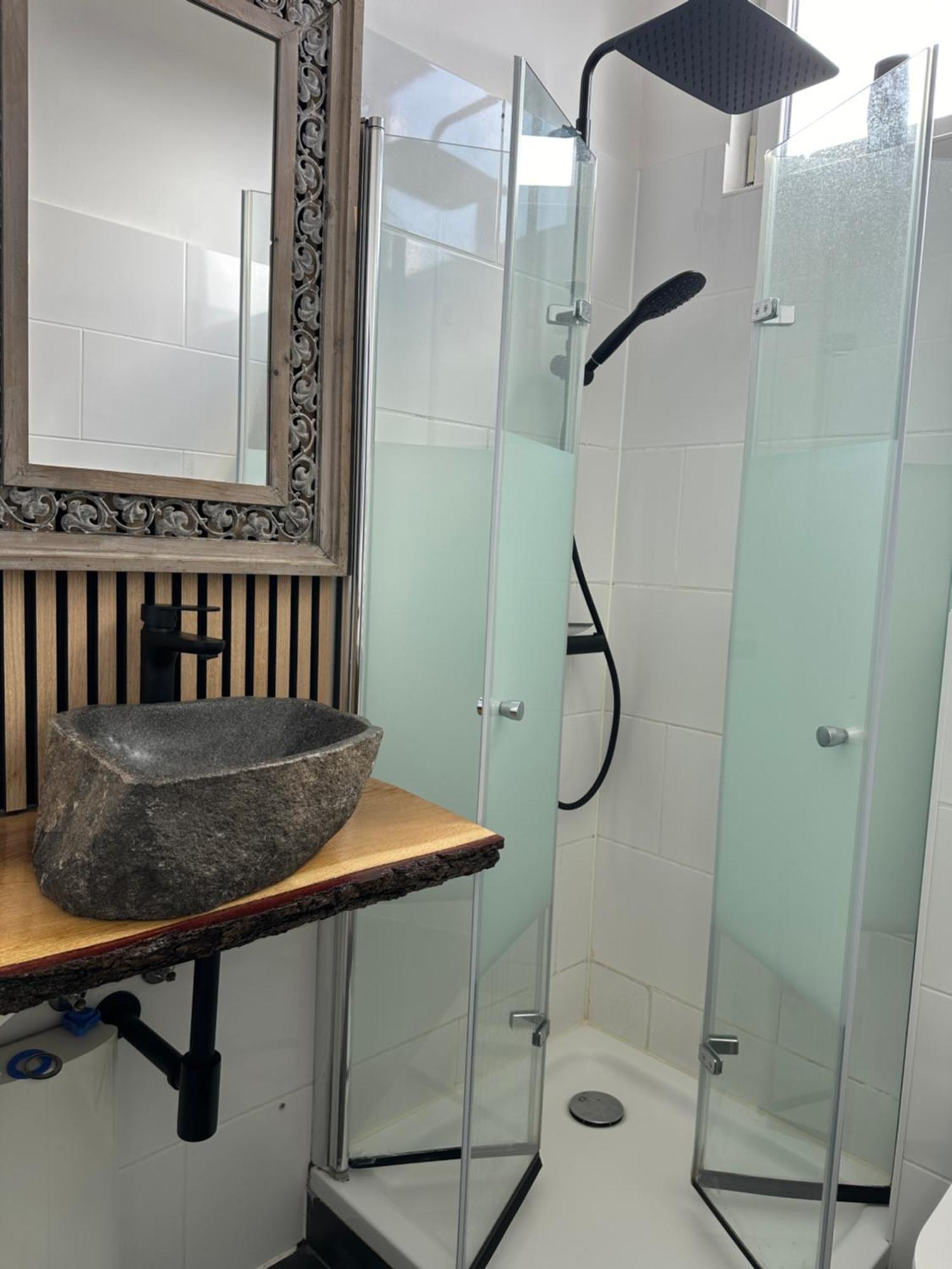 Schoenes City-Apartment Mit 2 Schlafzimmer, Parkplatz, Ruhig Und Hell, D46-Dg Oldenburg Kültér fotó